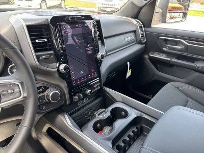 2026 RAM 1500 - Photo 68