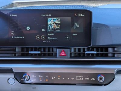 2026 Kia Carnival — photo 24 view