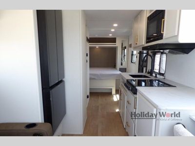 2026 Grand Design Transcend Xplor - Photo 6