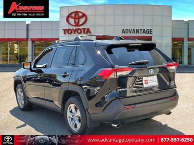 2024 Toyota RAV4 Hybrid - Photo 10
