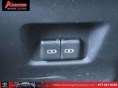 2024 Toyota RAV4 Hybrid - Photo 16