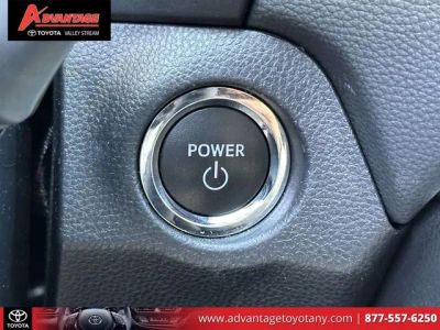 2024 Toyota RAV4 Hybrid - Photo 33