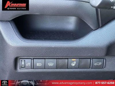 2024 Toyota RAV4 Hybrid - Photo 26