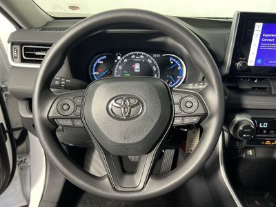 2024 Toyota RAV4 - Photo 15