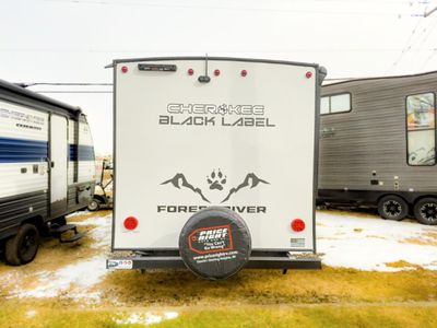 2024 Forest River RV Cherokee Wolf Pup Black Label - Photo 8