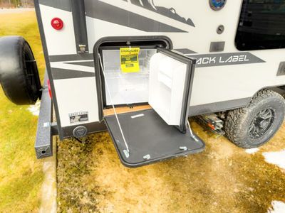 2024 Forest River RV Cherokee Wolf Pup Black Label - Photo 10