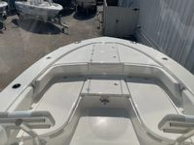 2025 Robalo 246 Cayman - Photo 21