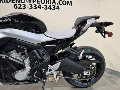 2026 CFMOTO 675SS - Photo 10