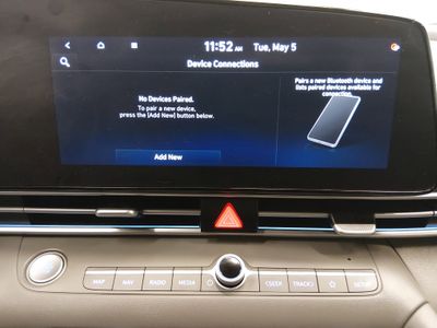 2024 Hyundai Elantra — photo 19 view