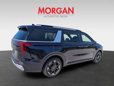 2026 Kia Carnival — detail view
