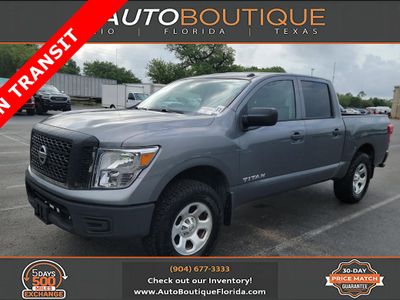 2019 Nissan Titan - Photo 1