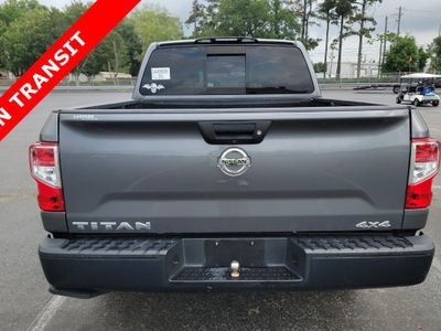 2019 Nissan Titan - Photo 5