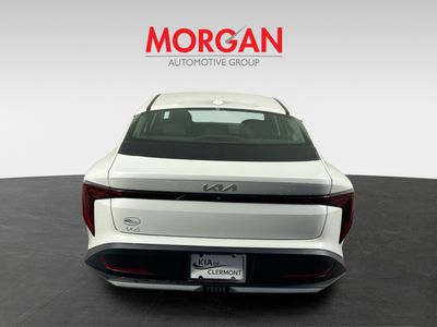 2025 Kia K4 - Photo 6