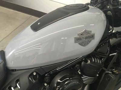 2026 Harley-Davidson RH975 - Nightster - Photo 13