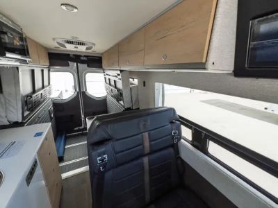 2026 Storyteller Overland MODE — photo 7 view