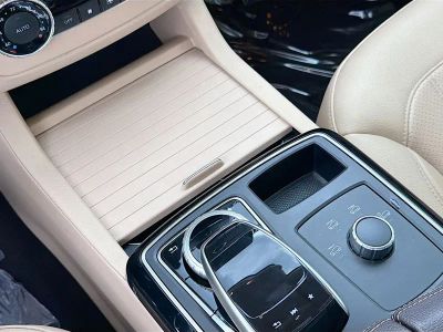 2017 Mercedes-Benz GLE — photo 28 view