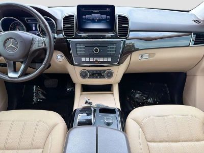 2017 Mercedes-Benz GLE — photo 18 view