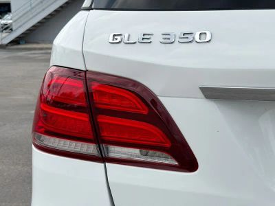 2017 Mercedes-Benz GLE — photo 10 view