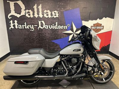 2025 Harley-Davidson FLHX - Street Glide — photo 7 view