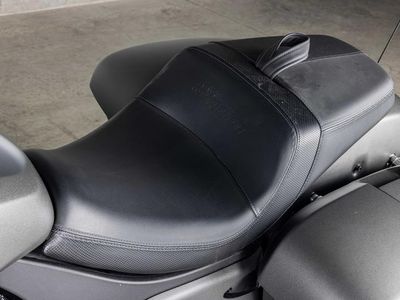 2023 Indian Motorcycle Challenger Dark Horse Titanium Smoke - Photo 14