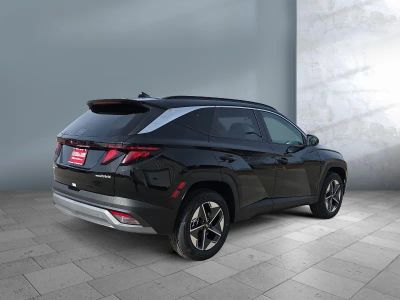 2026 Hyundai Tucson Hybrid — engine compartment view
