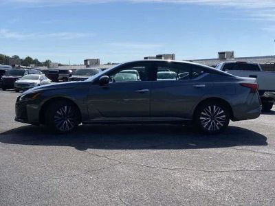 2023 Nissan Altima - Photo 7