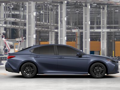 2026 Toyota Camry - Photo 14