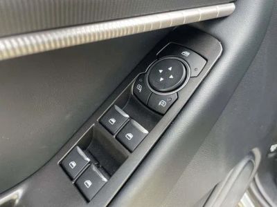 2026 Ford Explorer — photo 18 view