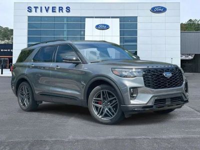 2026 Ford Explorer ST-Line in Gray — front three-quarter view