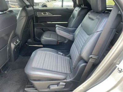 2026 Ford Explorer — photo 12 view