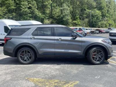 2026 Ford Explorer — side profile view