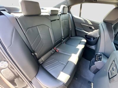 2026 BMW i5 — photo 22 view