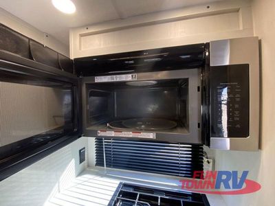 2025 Coachmen RV Chaparral - Photo 57