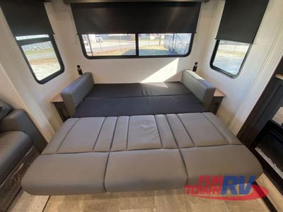 2025 Coachmen RV Chaparral - Photo 27