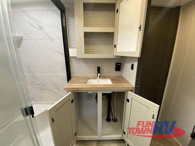 2025 Coachmen RV Chaparral - Photo 45