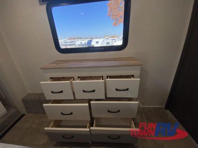 2025 Coachmen RV Chaparral - Photo 51