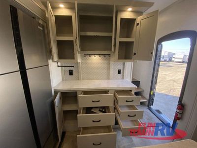 2025 Coachmen RV Chaparral - Photo 37