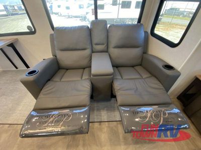 2025 Coachmen RV Chaparral - Photo 25