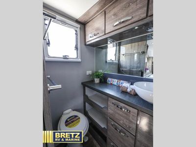 2021 Black Series Camper Black Series Camper - Photo 13