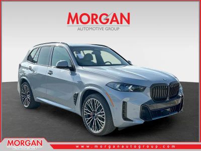 2026 BMW X5 sDrive40i in Gray Metallic — front three-quarter view