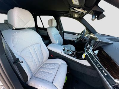 2026 BMW X5 — photo 23 view