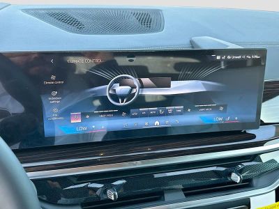 2026 BMW X5 — photo 13 view