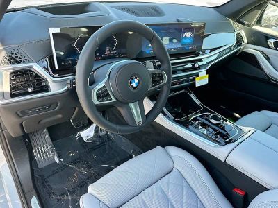 2026 BMW X5 — photo 7 view