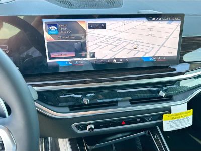2026 BMW X5 — photo 10 view