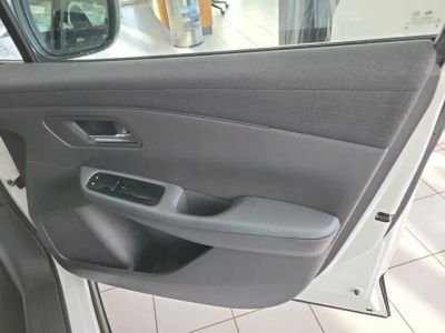 2026 Nissan Leaf — photo 31 view