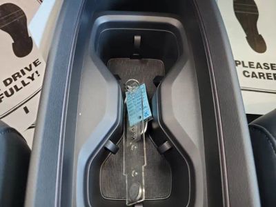 2026 Nissan Leaf — photo 18 view