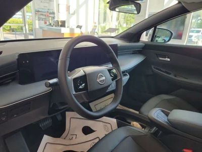 2026 Nissan Leaf — photo 7 view
