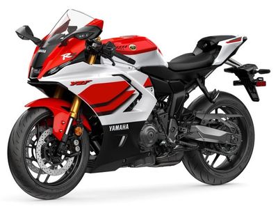 2026 Yamaha YZF-R7 - Photo 4