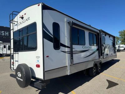 2023 Keystone RV Cougar Half-Ton - Photo 3