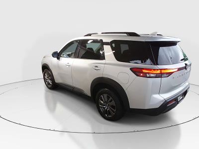 2025 Nissan Pathfinder - Photo 5